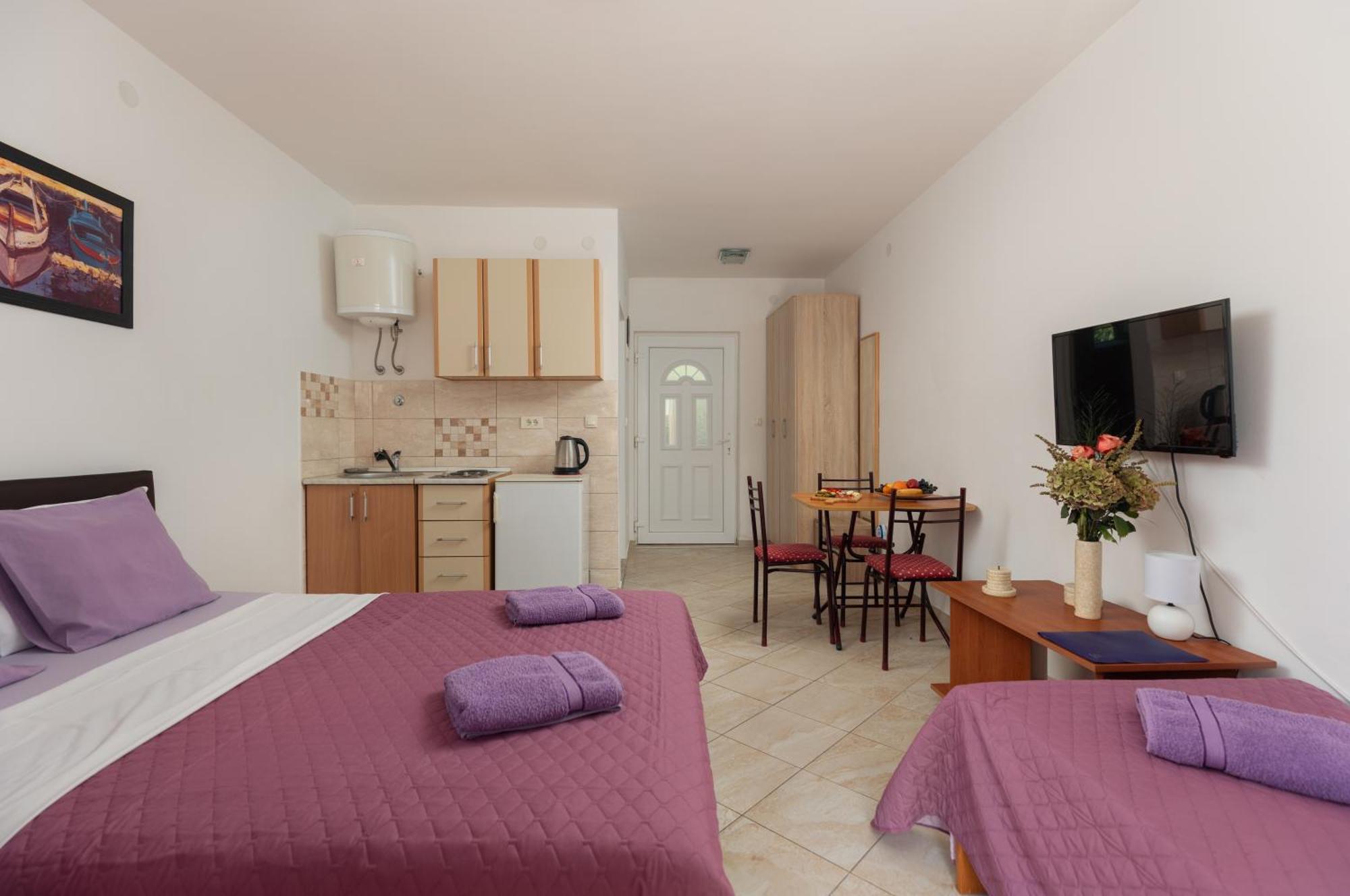 Apartment Mia Bijela